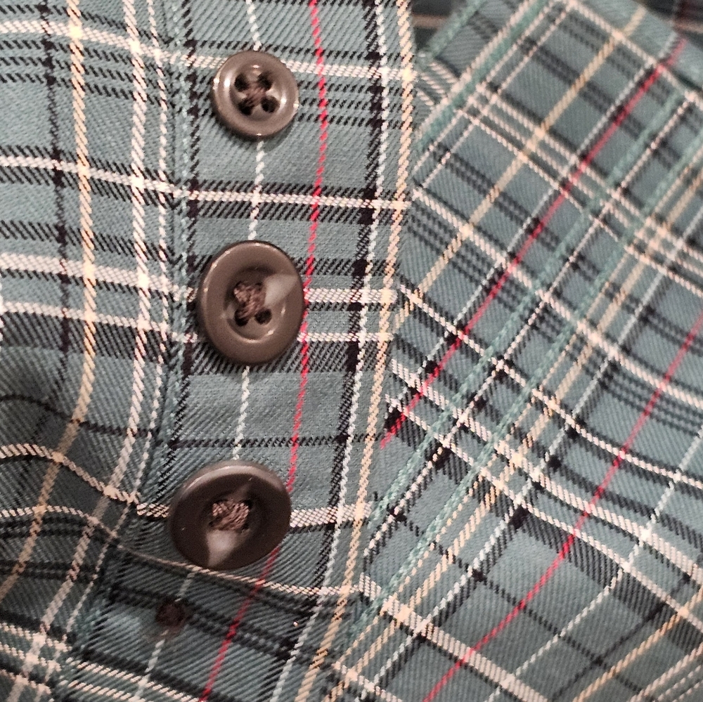 Cabela's Outfitter Series SS Button Down Shirt, EUC, Size XL-Tall - Picture 7 of 8